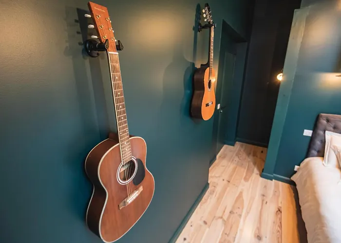 Escale En Ardennes ***** *