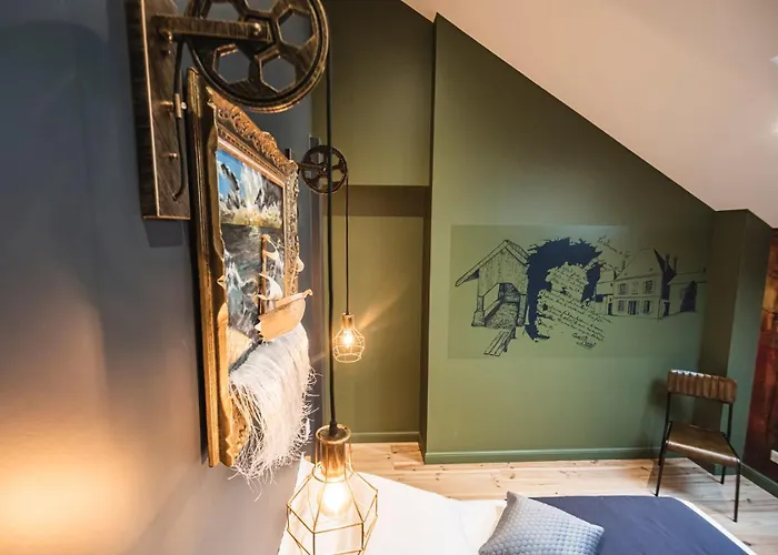 Escale En Ardennes ***** Nyaraló