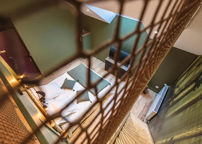 Escale En Ardennes *****